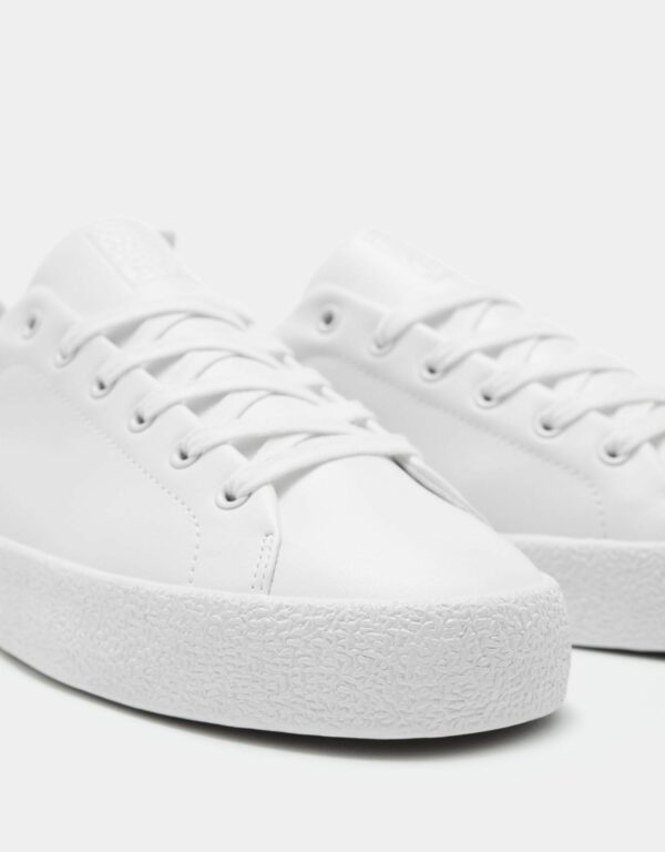 White Textured Sneakers – Image 4